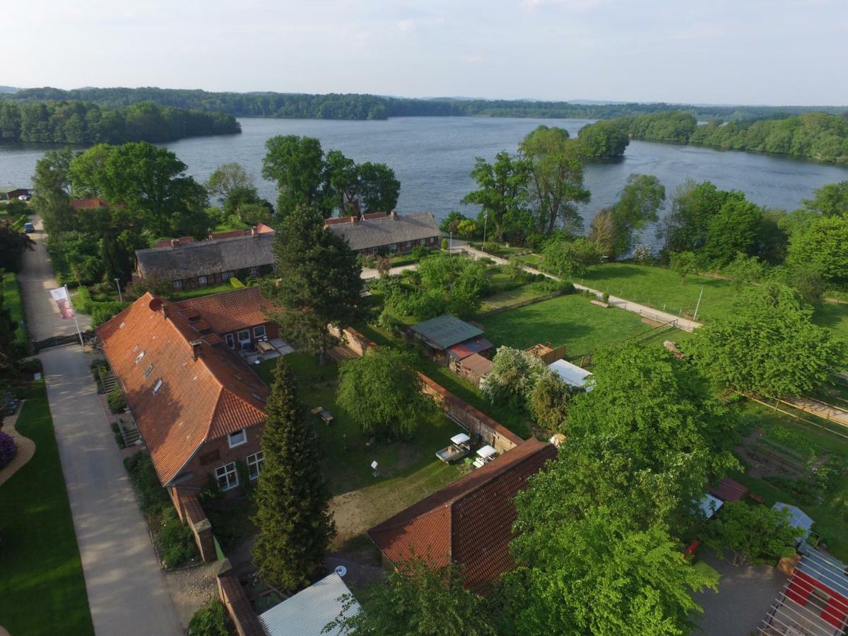4 Sterne Wohnen "Zum Alten Forsthof" Am Schlosspark, App 1 "Smuck Und Groot" Eutin Eksteriør billede